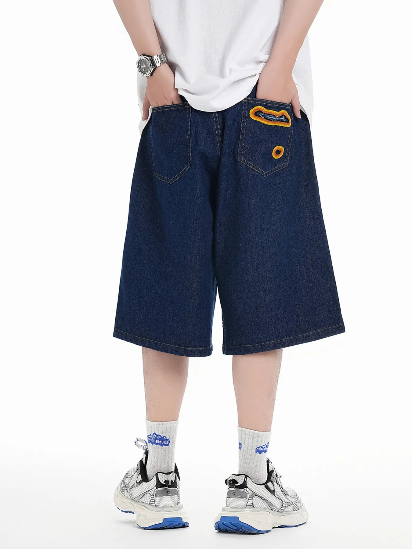 Men's Distressed Loose Fit Denim Shorts - Lookzlike