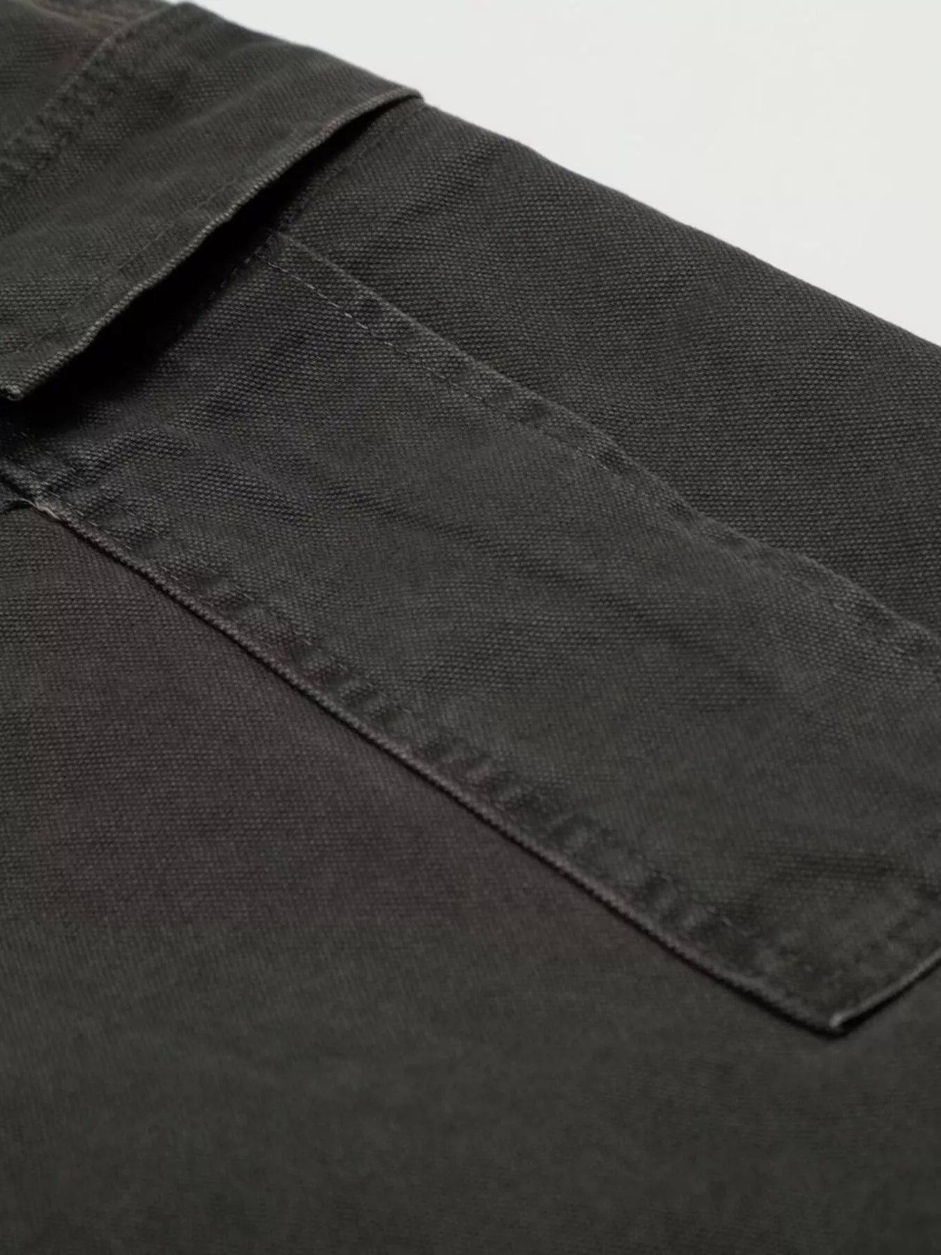 Men's Loose Fit Cargo Pants designed for comfort and style at Lookzlike
