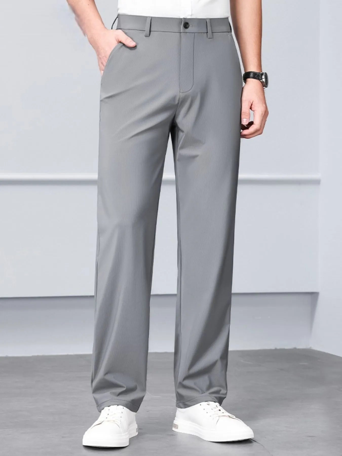 Men's Loose Fit Jeans with Pockets designed for comfort and style at Lookzlike