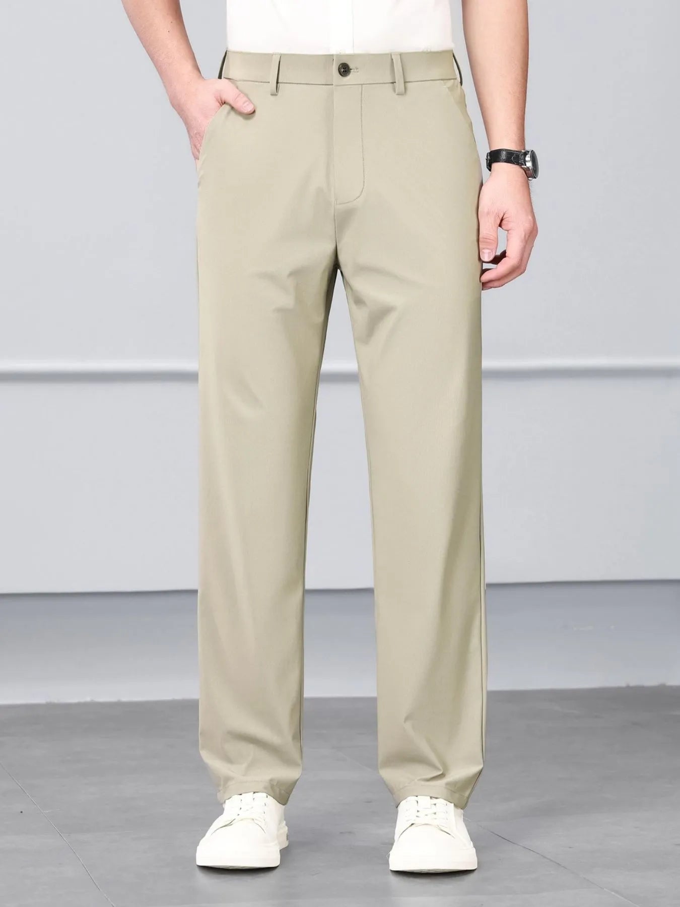 Men's Loose Fit Jeans with Pockets designed for comfort and style at Lookzlike
