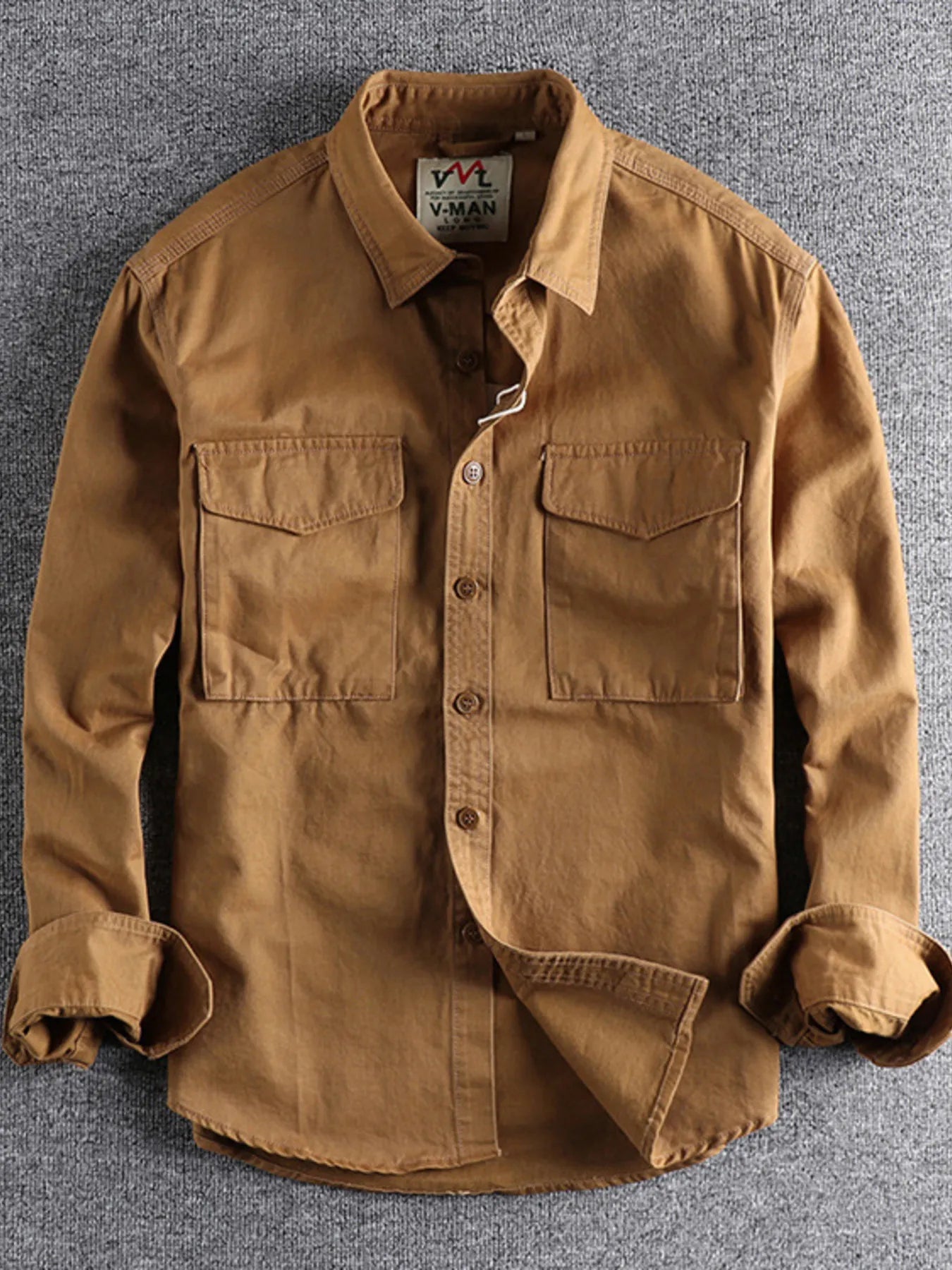 Men's Plus Size Button Up Shirt with Chest Pockets - Lookzlike