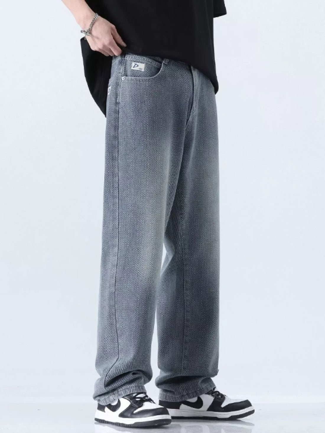 Men's Relaxed Fit Straight Leg Jeans designed for comfort and style at Lookzlike