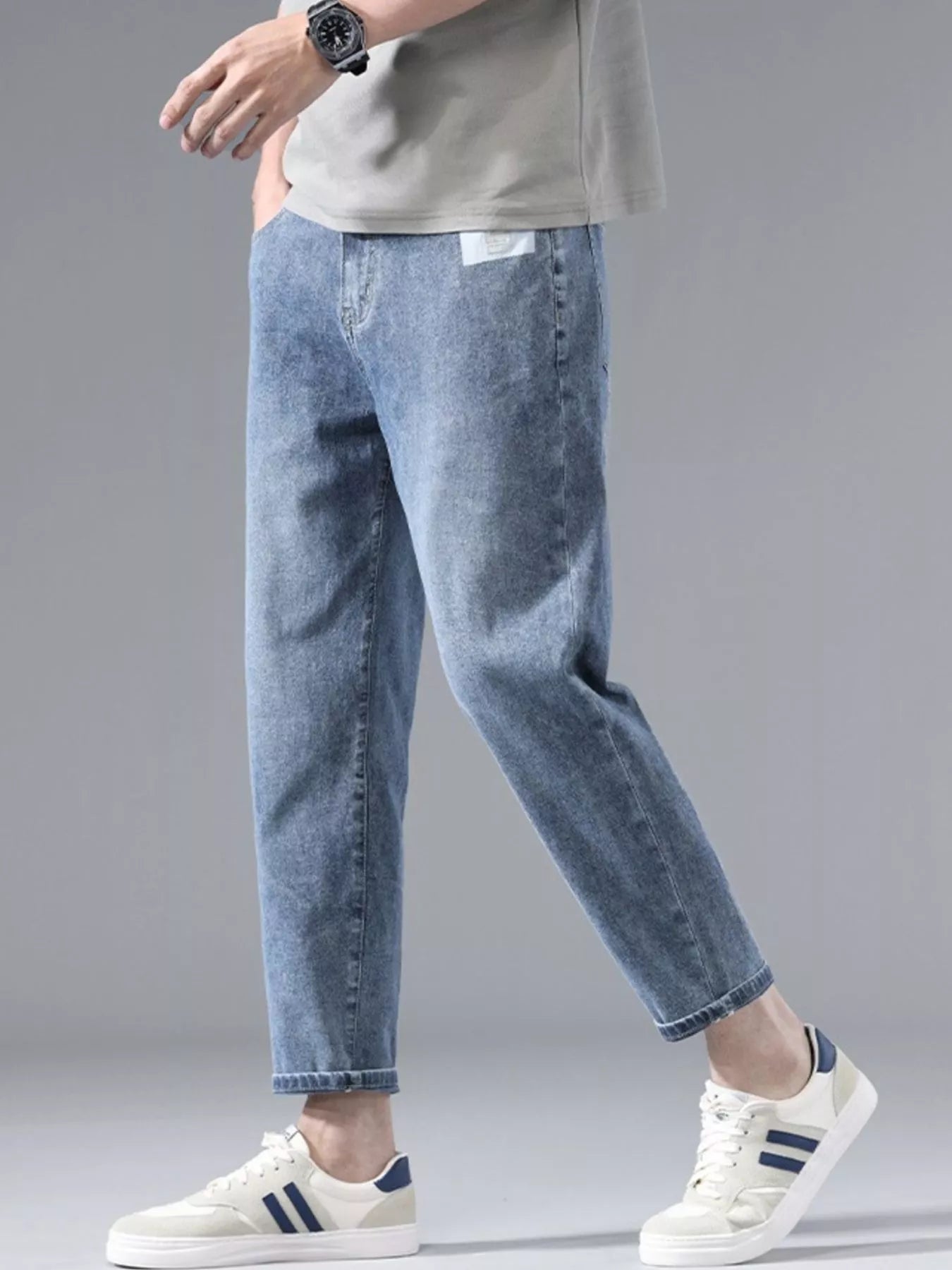 Men's Straight Leg Jeans designed for comfort and style at Lookzlike