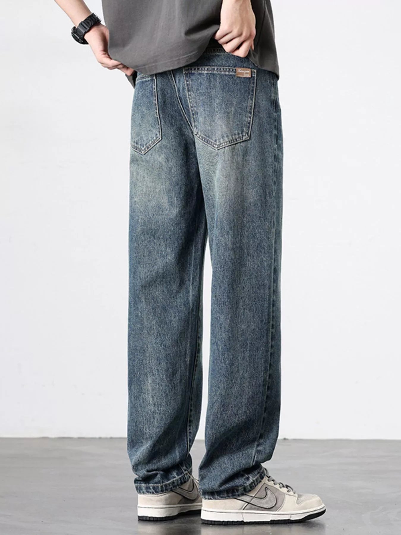 Men's Wash Relaxed Fit Jeans designed for comfort and style at Lookzlike
