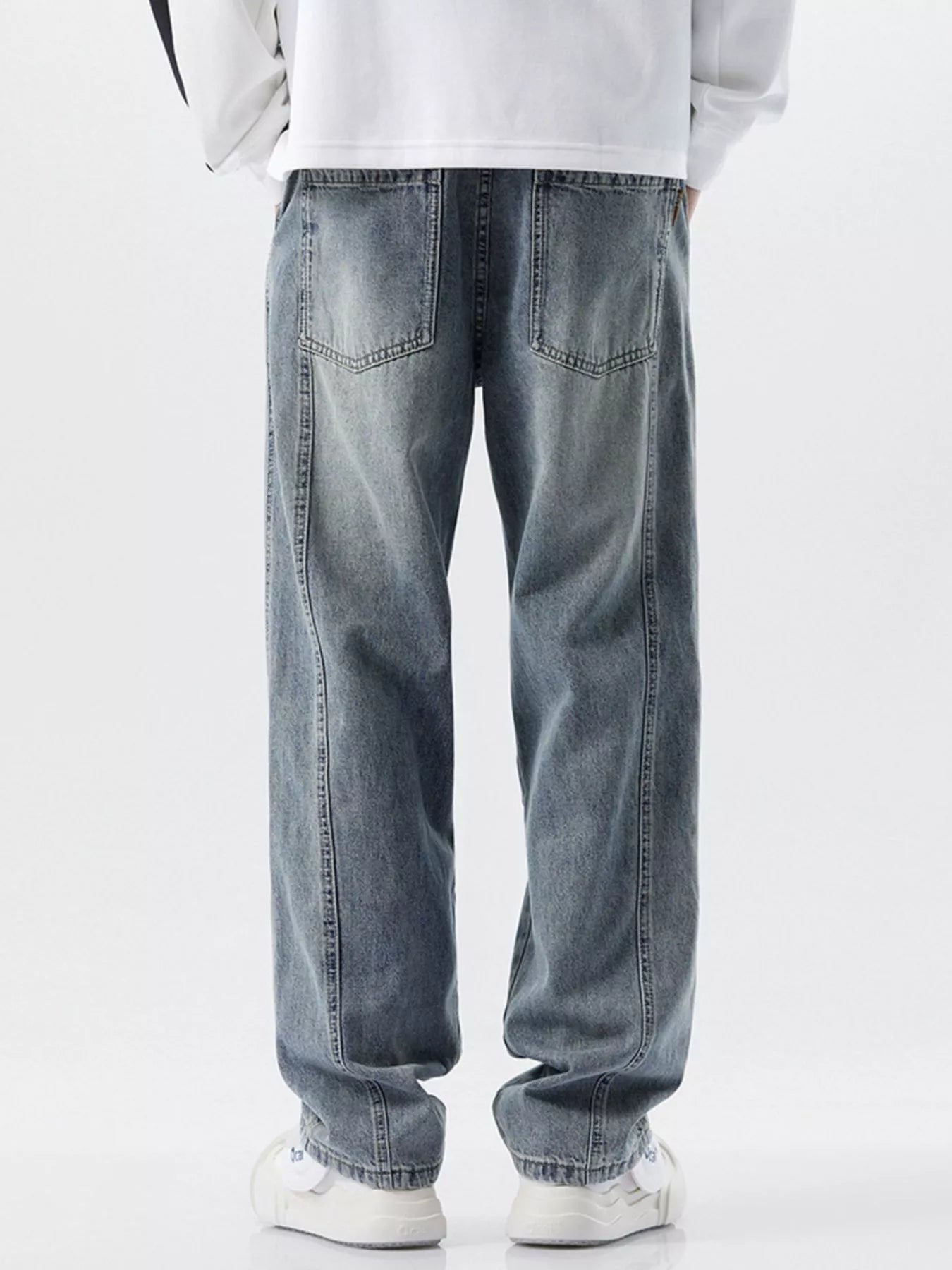 Men's Wash Relaxed Fit Jeans designed for comfort and style at Lookzlike