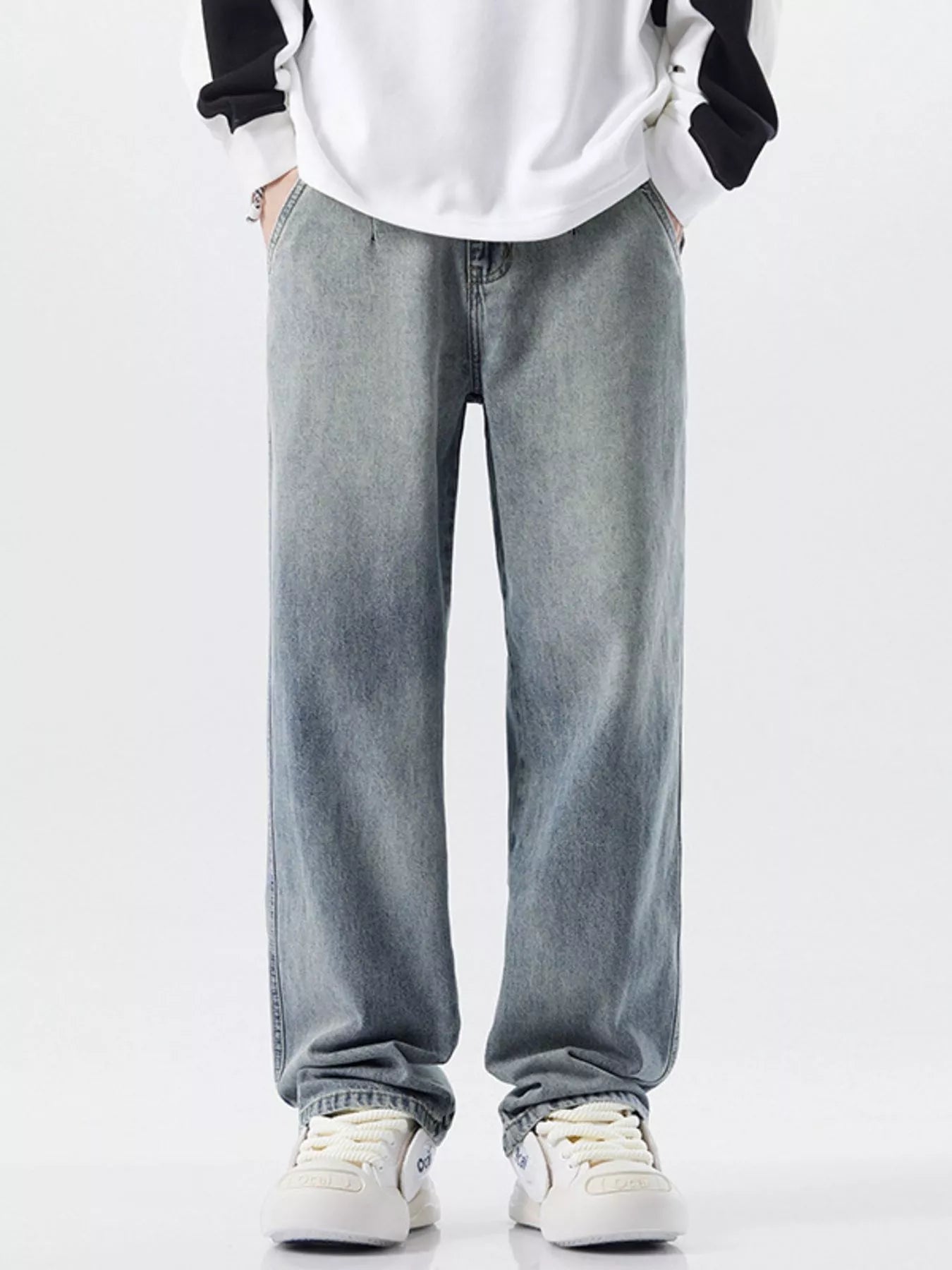 Men's Wash Relaxed Fit Jeans designed for comfort and style at Lookzlike