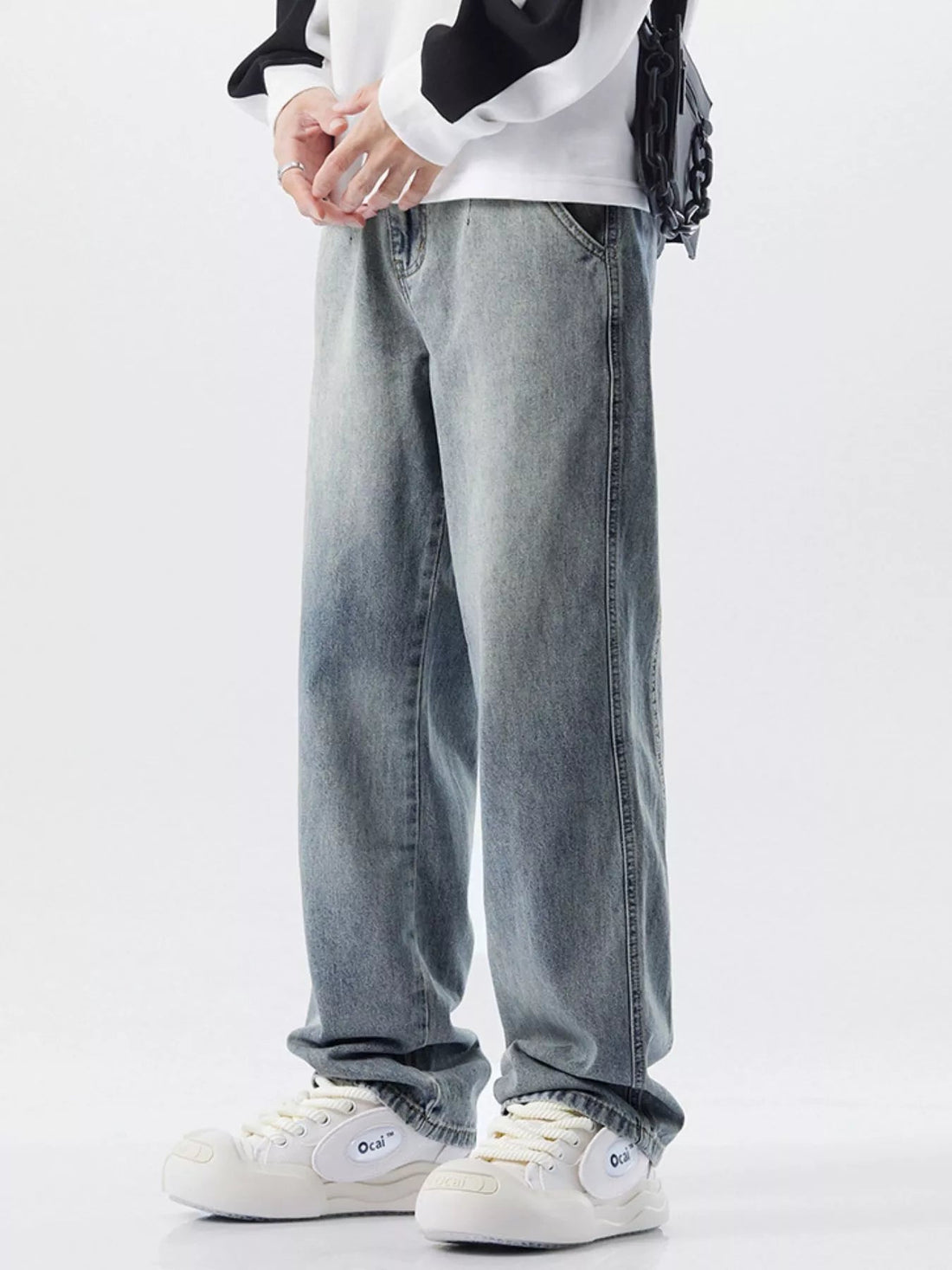 Men's Wash Relaxed Fit Jeans designed for comfort and style at Lookzlike
