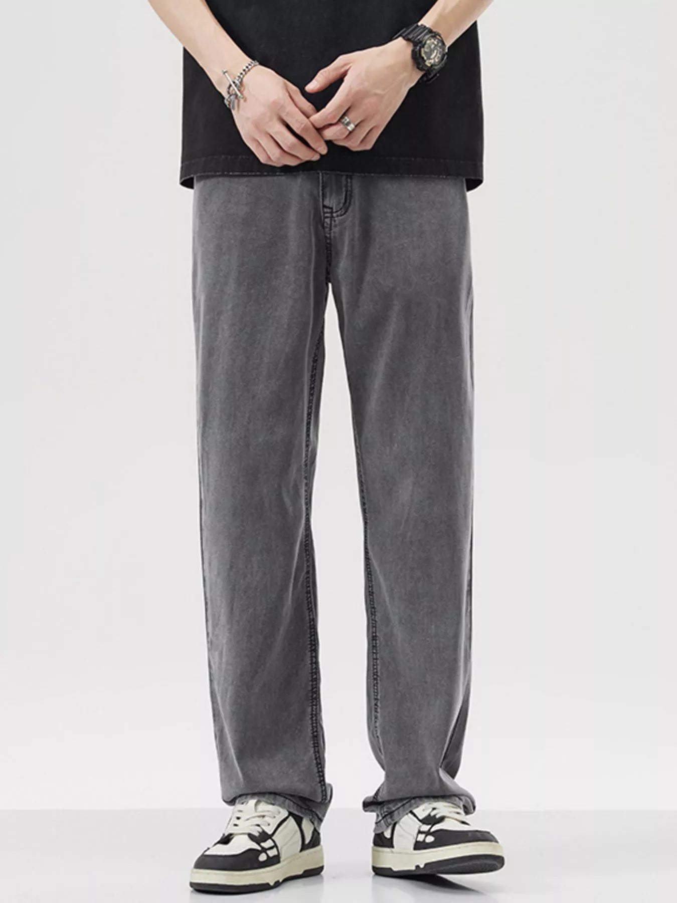 Men's Wide Leg Jeans designed for comfort and style at Lookzlike
