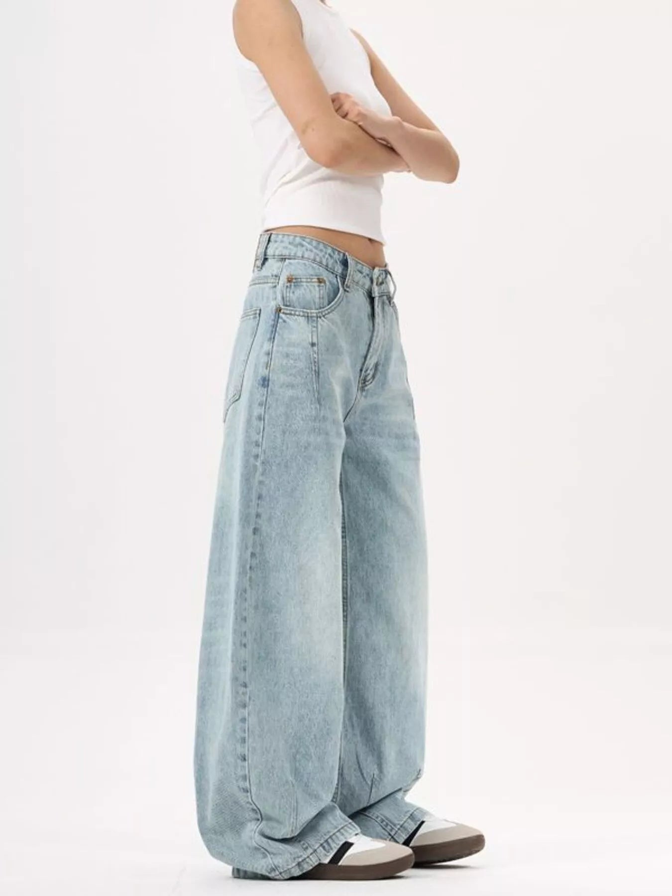 Men's Wide Leg Jeans designed for comfort and style at Lookzlike