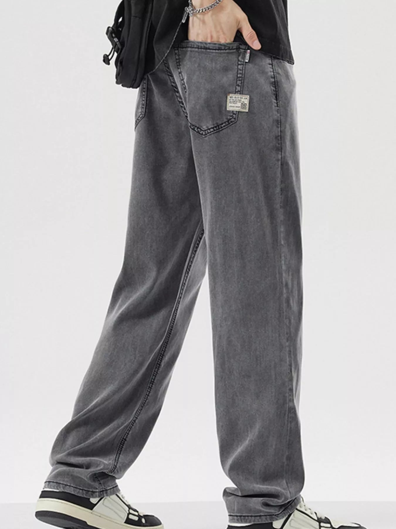 Men's Wide Leg Jeans designed for comfort and style at Lookzlike