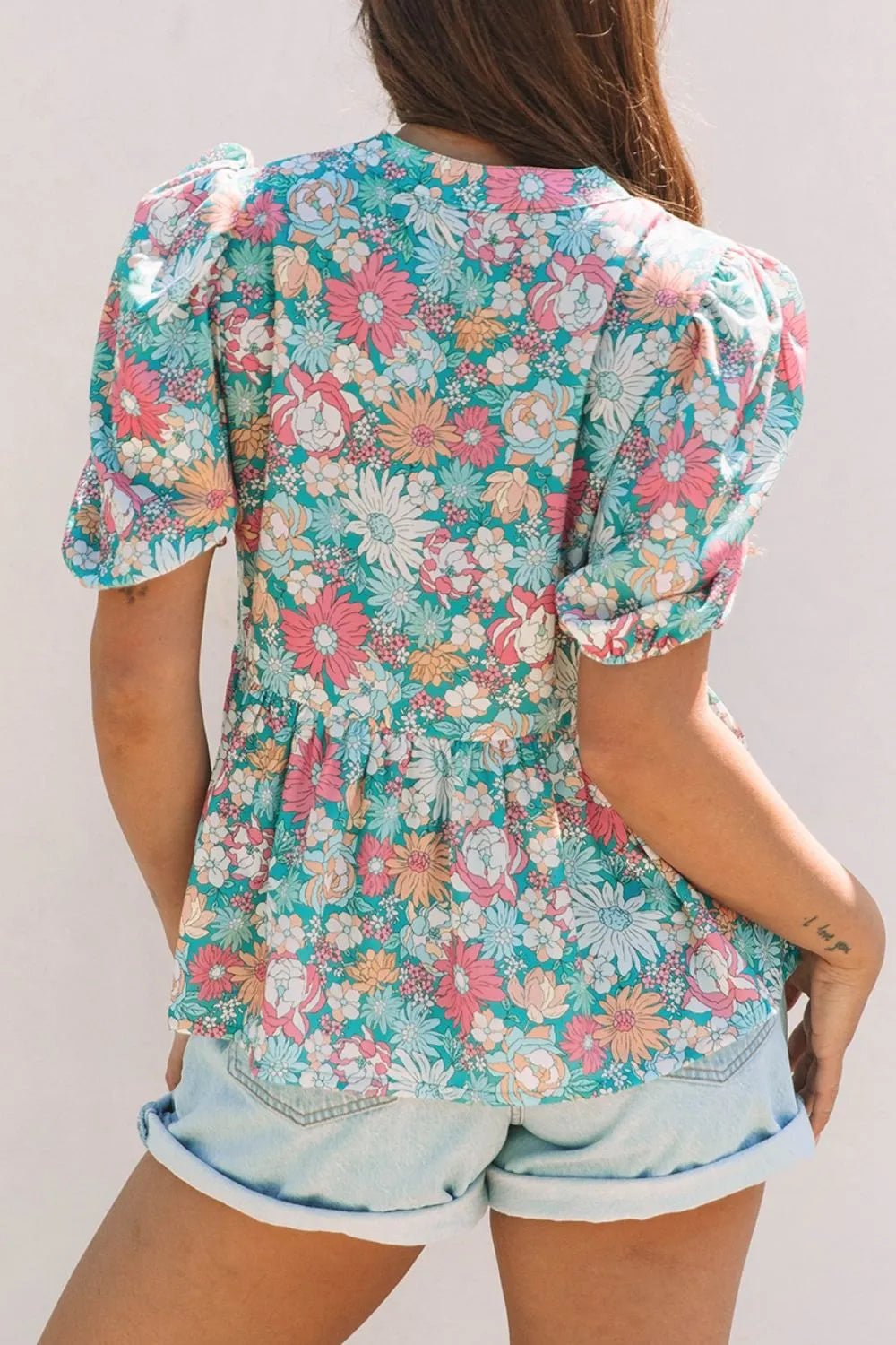 Multicolour Notched Neck Puff Short Sleeve Floral Blouse - Lookzlike