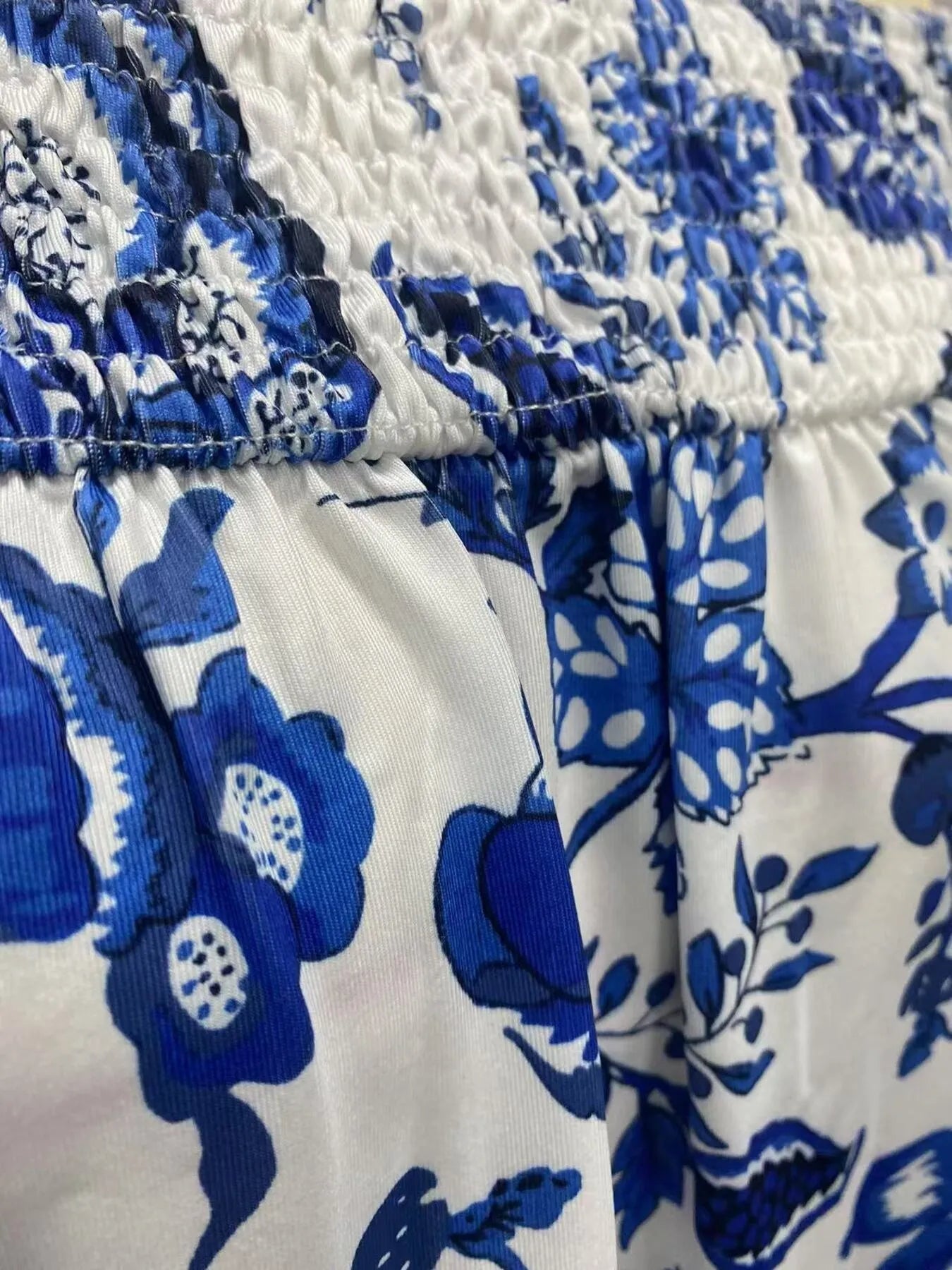 Off-Shoulder Floral Print Blouse - Lookzlike