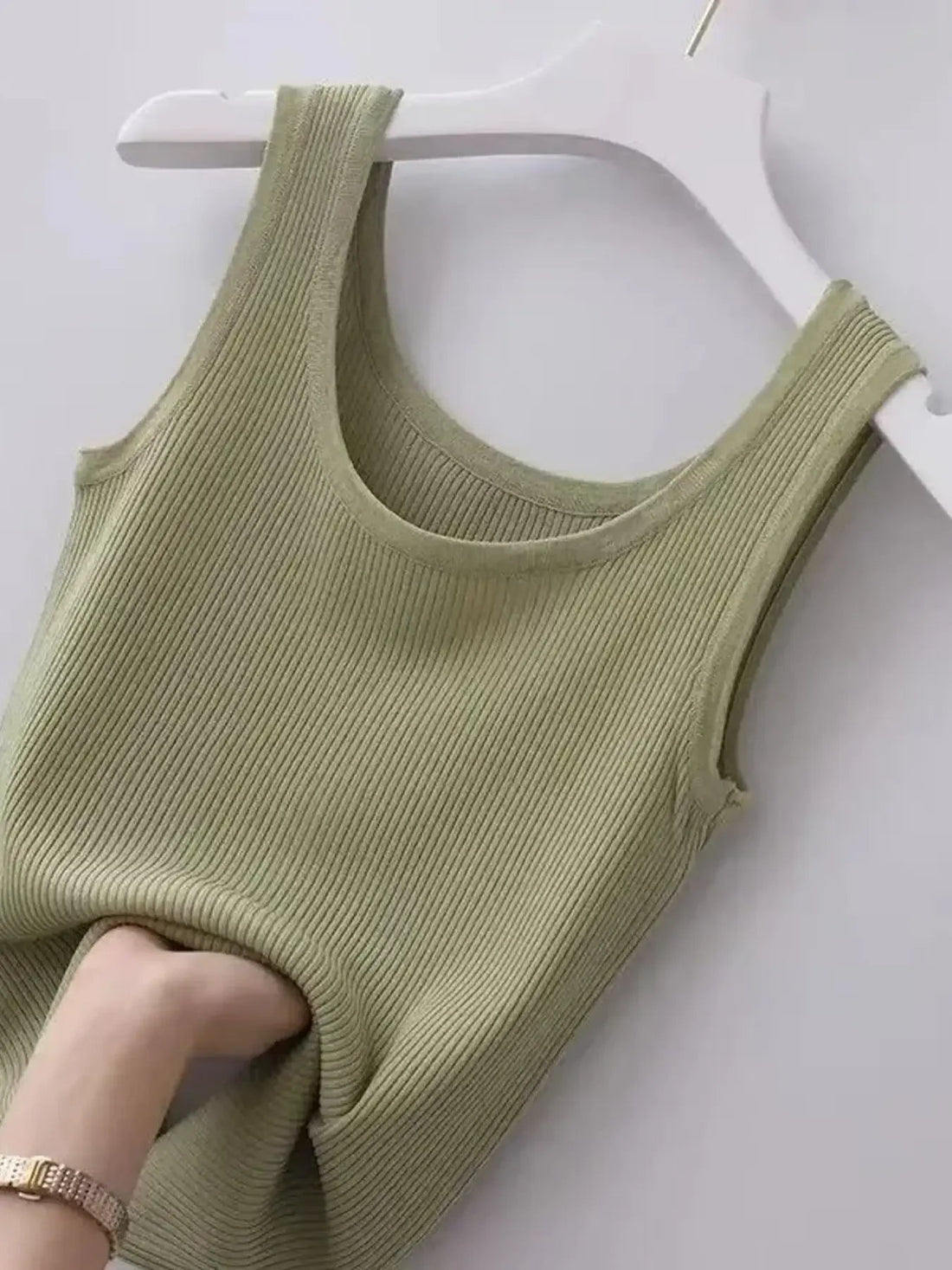 Plus Size Ribbed Knit Scoop Neck Tank Top - Lookzlike