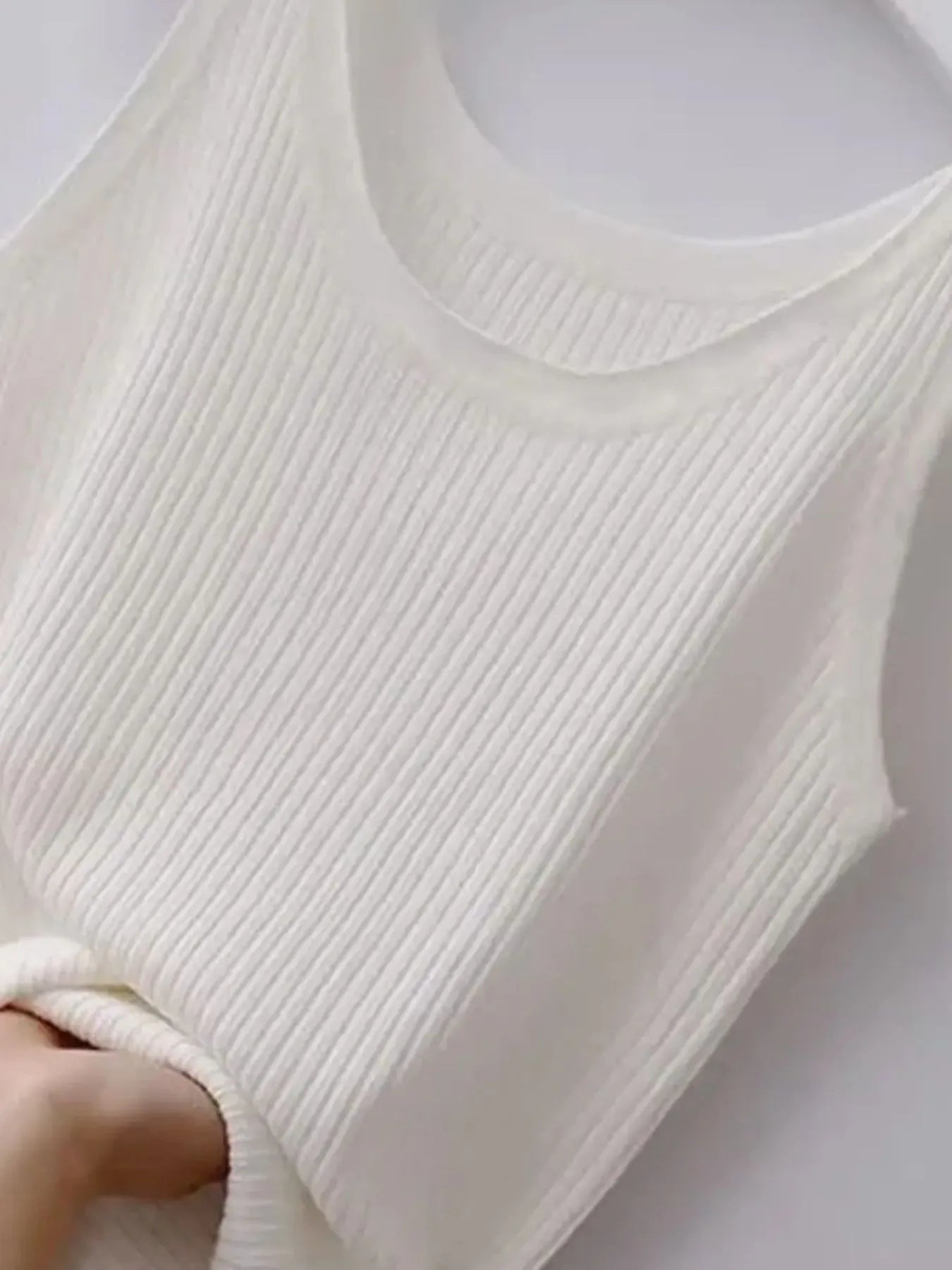 Plus Size Ribbed Knit Scoop Neck Tank Top - Lookzlike