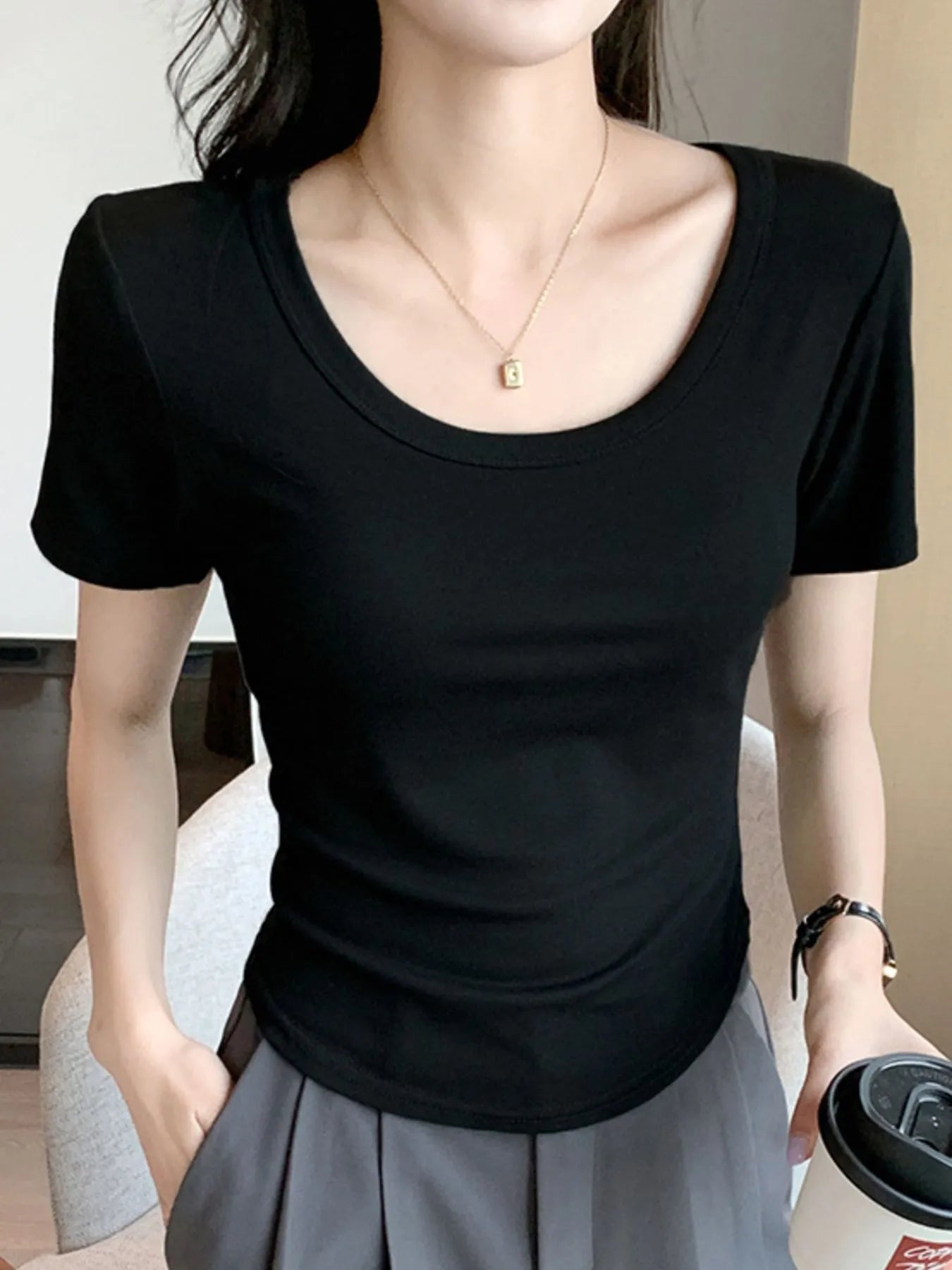 Plus Size Round Neck Short Sleeve T-Shirt - Lookzlike