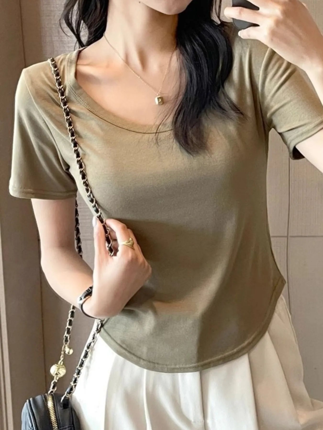 Plus Size Round Neck Short Sleeve T-Shirt - Lookzlike
