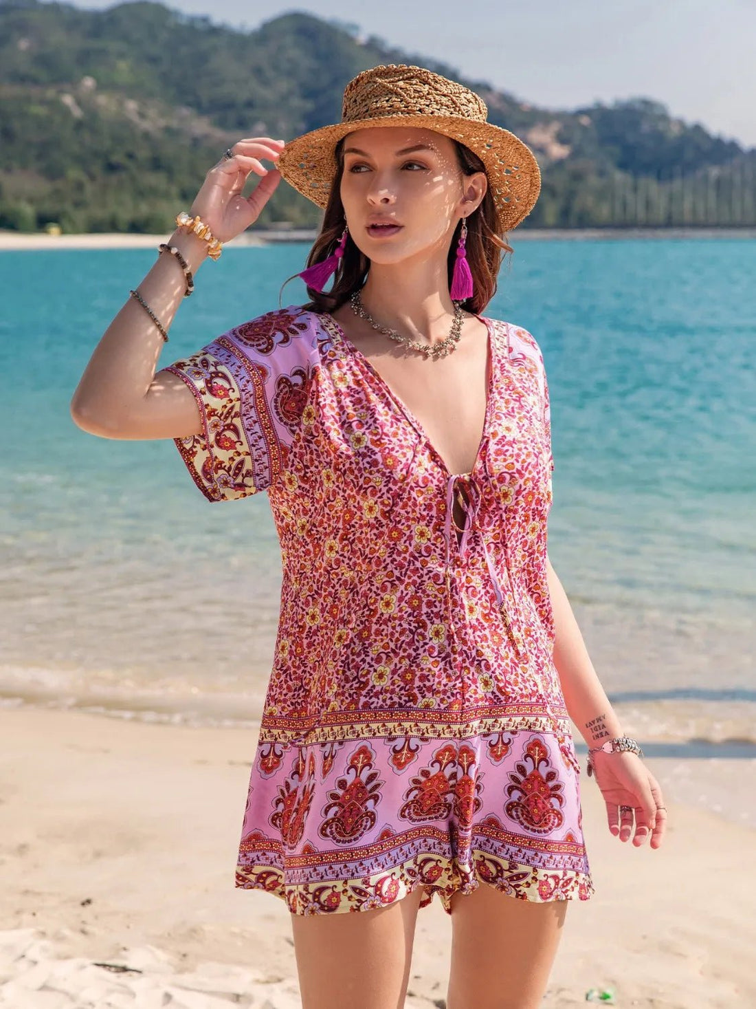 Printed V-Neck Short Sleeve Romper - Lookzlike