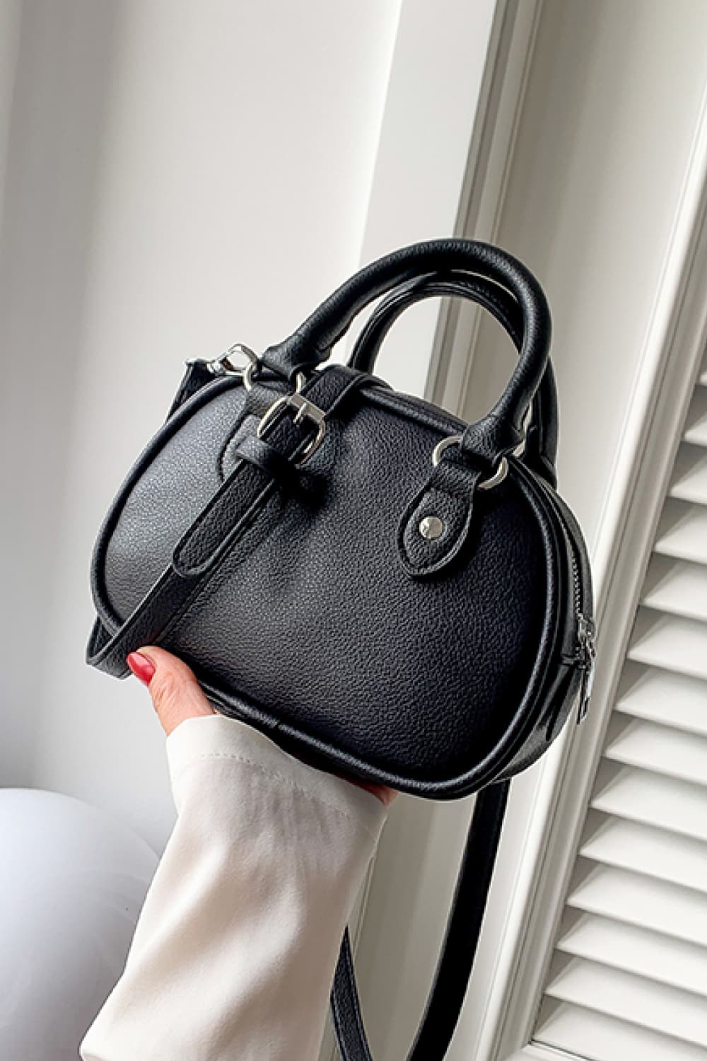 PU Leather Handbag - Lookzlike