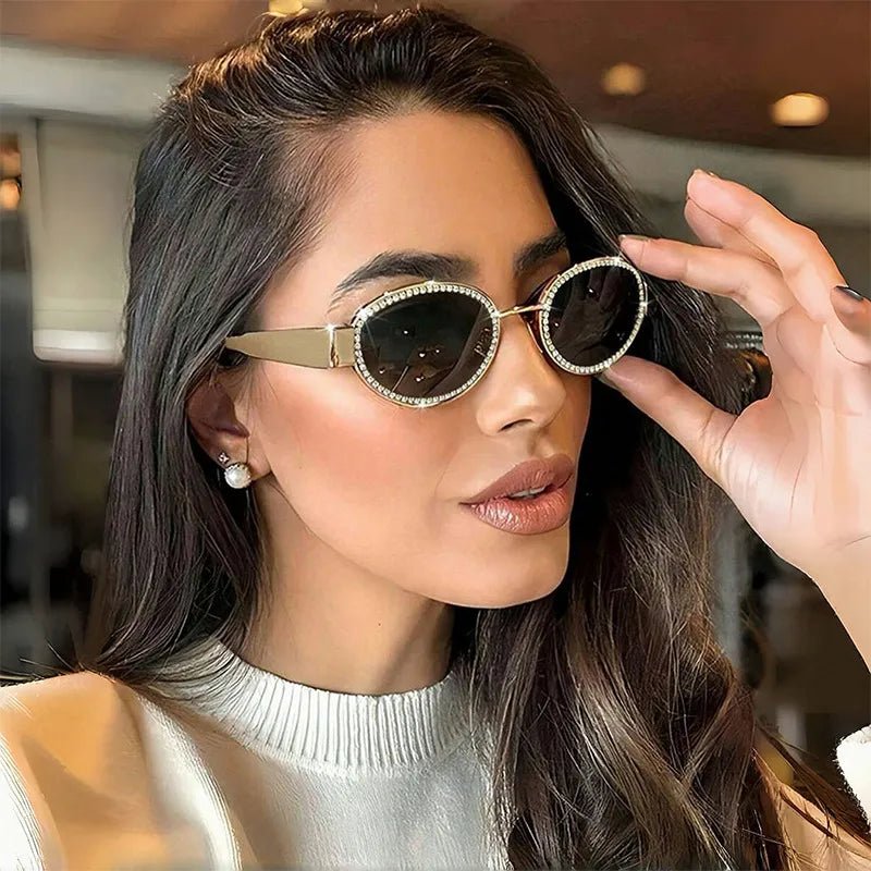 Rhinestones Decor Oval Sunglasses - Lookzlike
