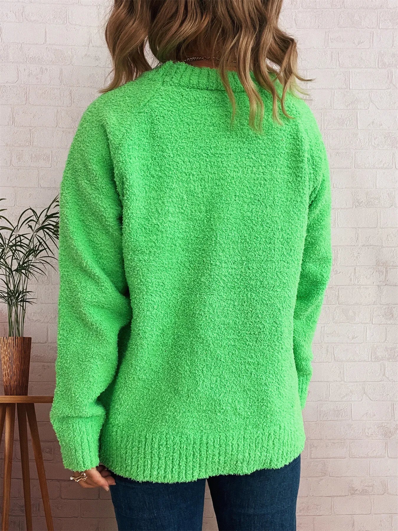 Round Neck Raglan Sleeve Sweater designed for comfort and style at Lookzlike