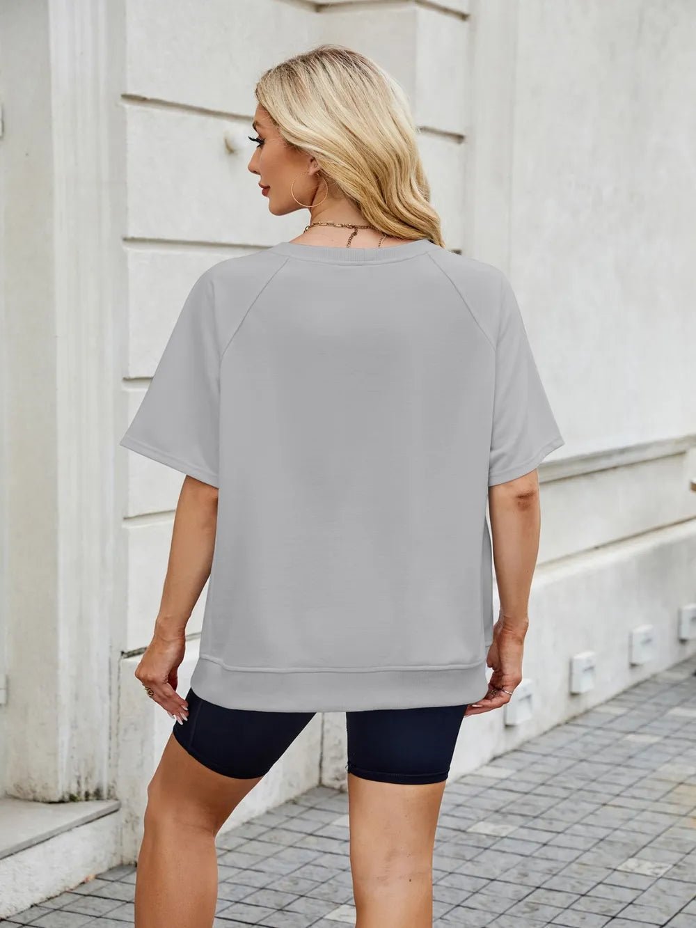 Round Neck Short Sleeve T-Shirt - Lookzlike