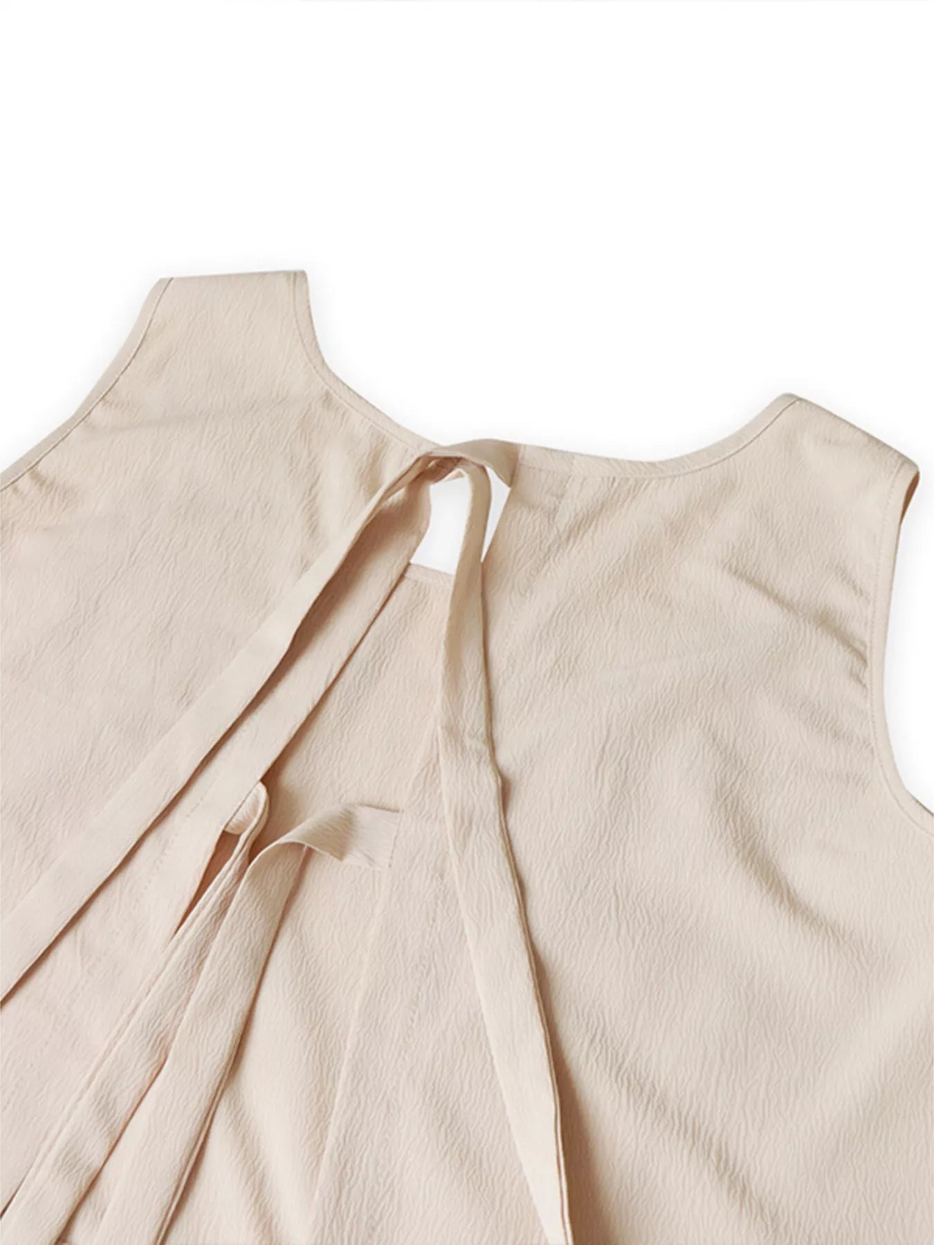 Scalloped Trim Tank and Shorts Set designed for comfort and style at Lookzlike