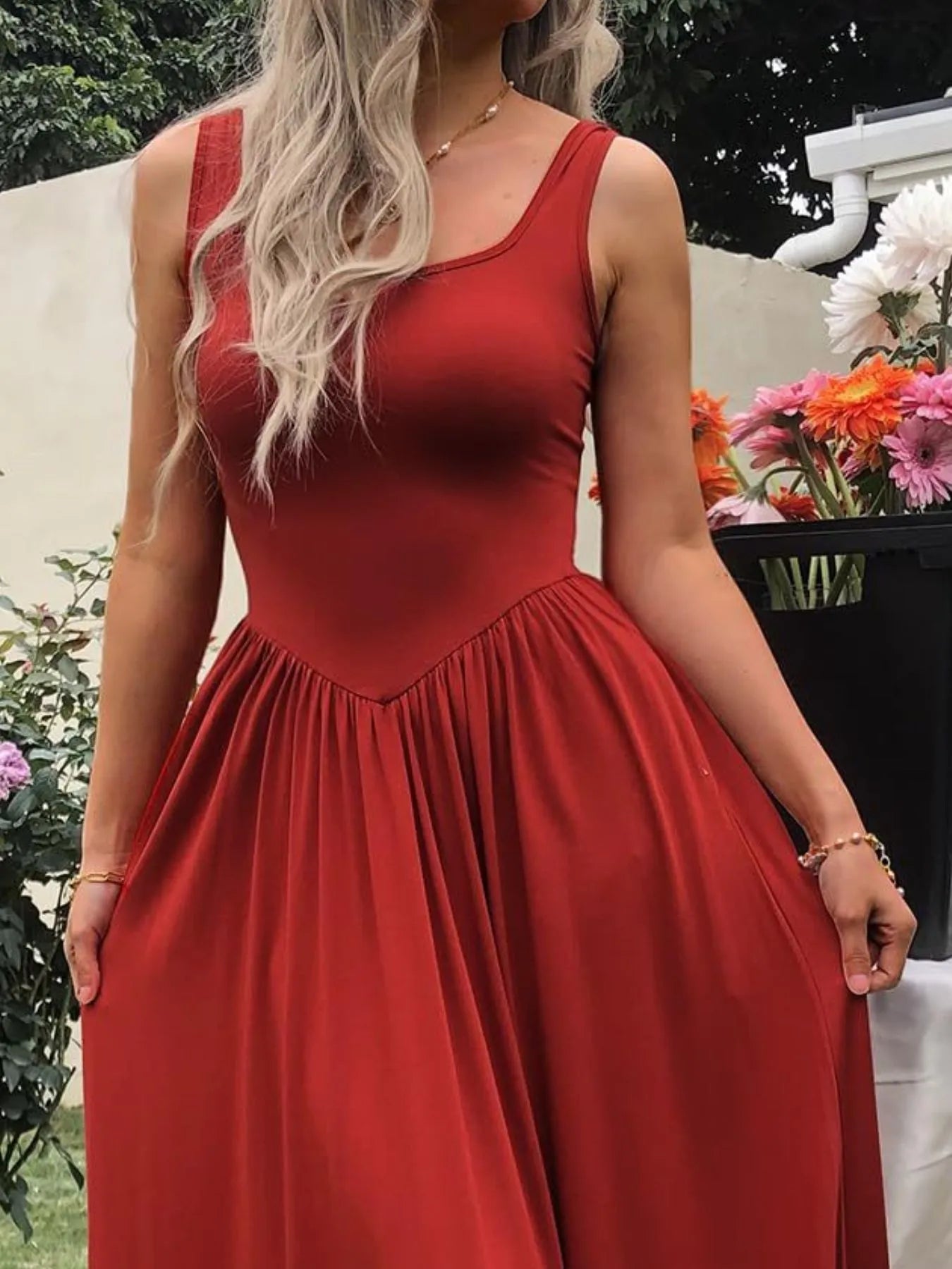 Sleeveless Midi Dress with Gathered Waist designed for comfort and style at Lookzlike