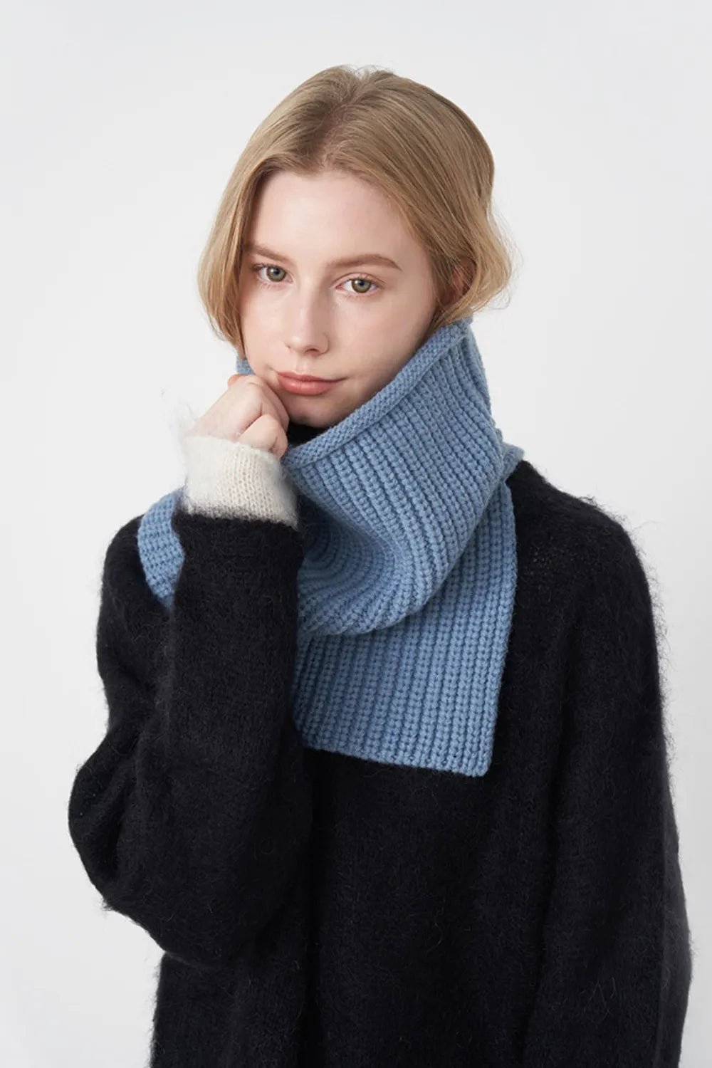 Slit Pullover Knit Scarf - Lookzlike