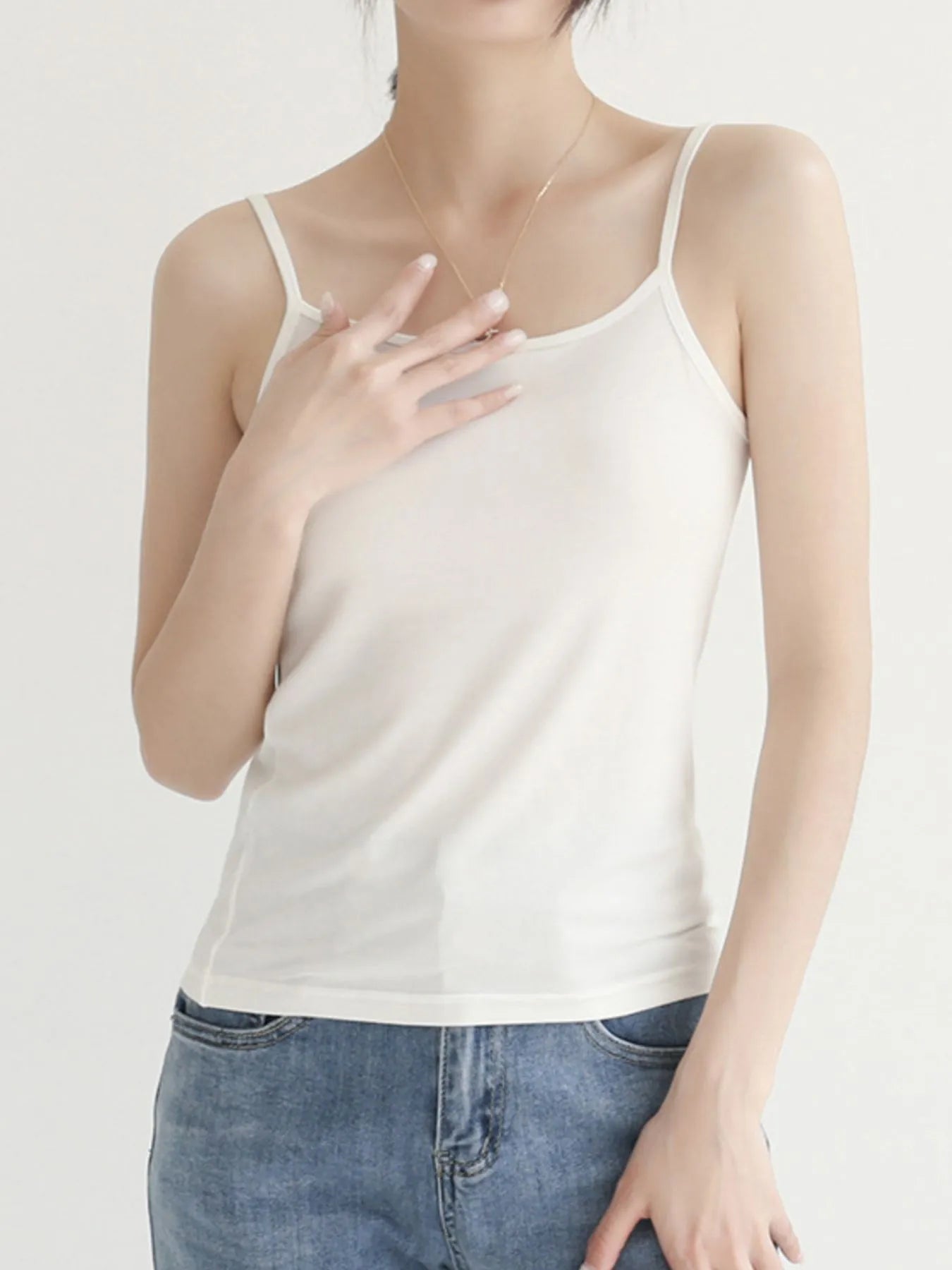 Solid Color Scoop Neck Cami - Lookzlike