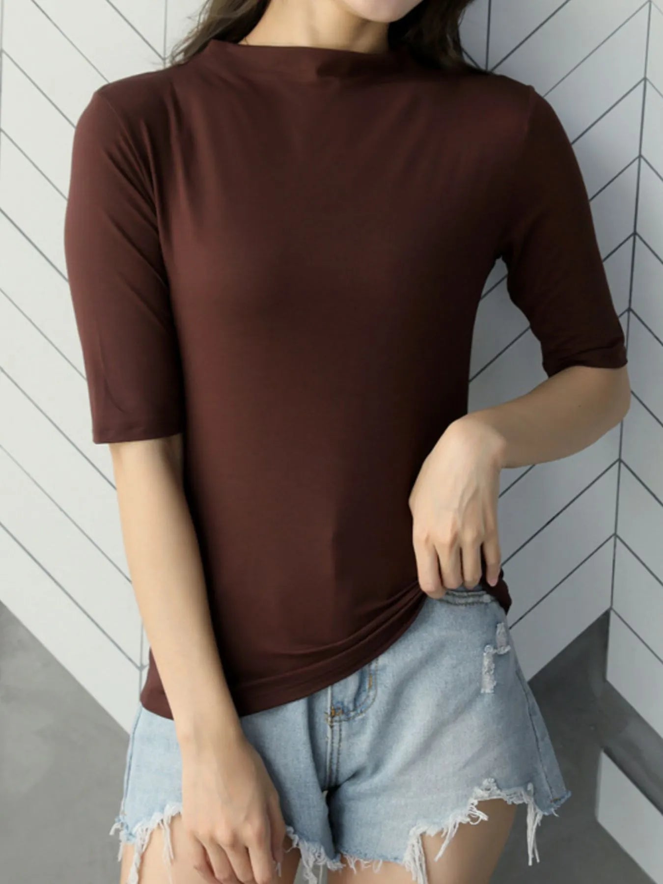 Solid Color Short Sleeve T-Shirt - Lookzlike