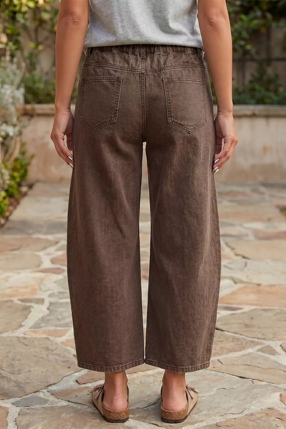 Solid Color Square Patch Pocket Ankle-length Barrel Jeans designed for comfort and style at Lookzlike