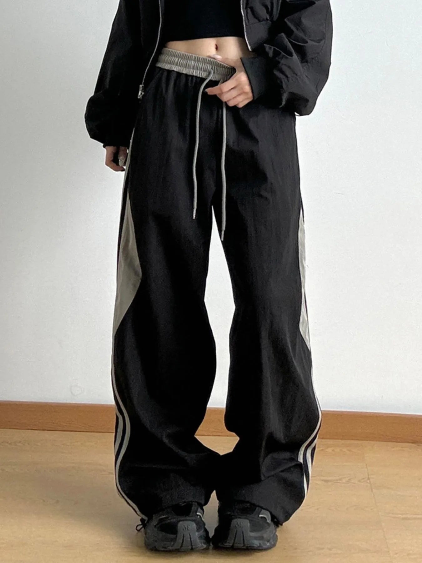 Striped Wide Leg Drawstring Pants - Lookzlike