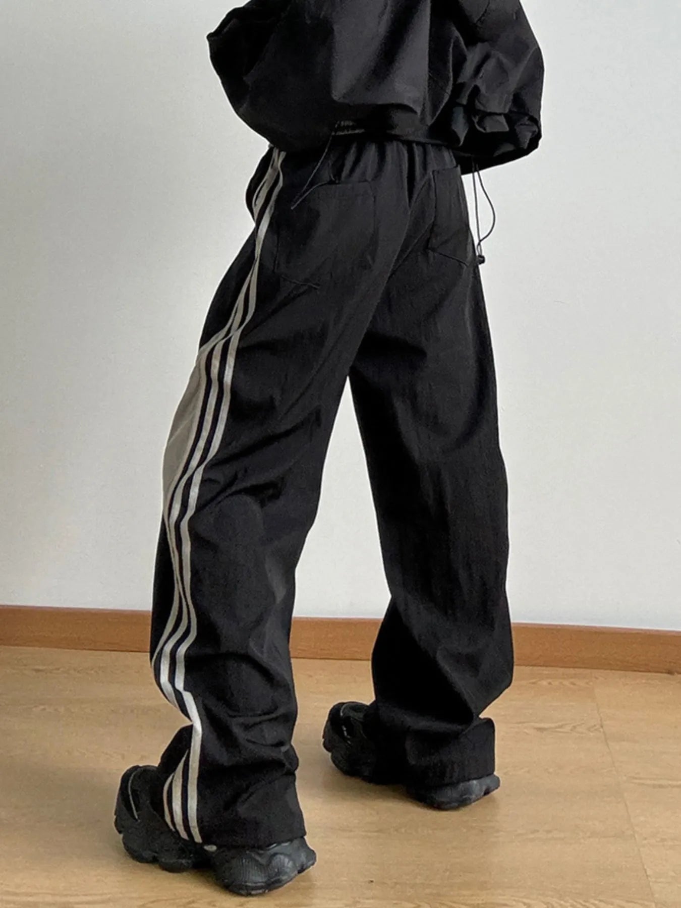 Striped Wide Leg Drawstring Pants - Lookzlike