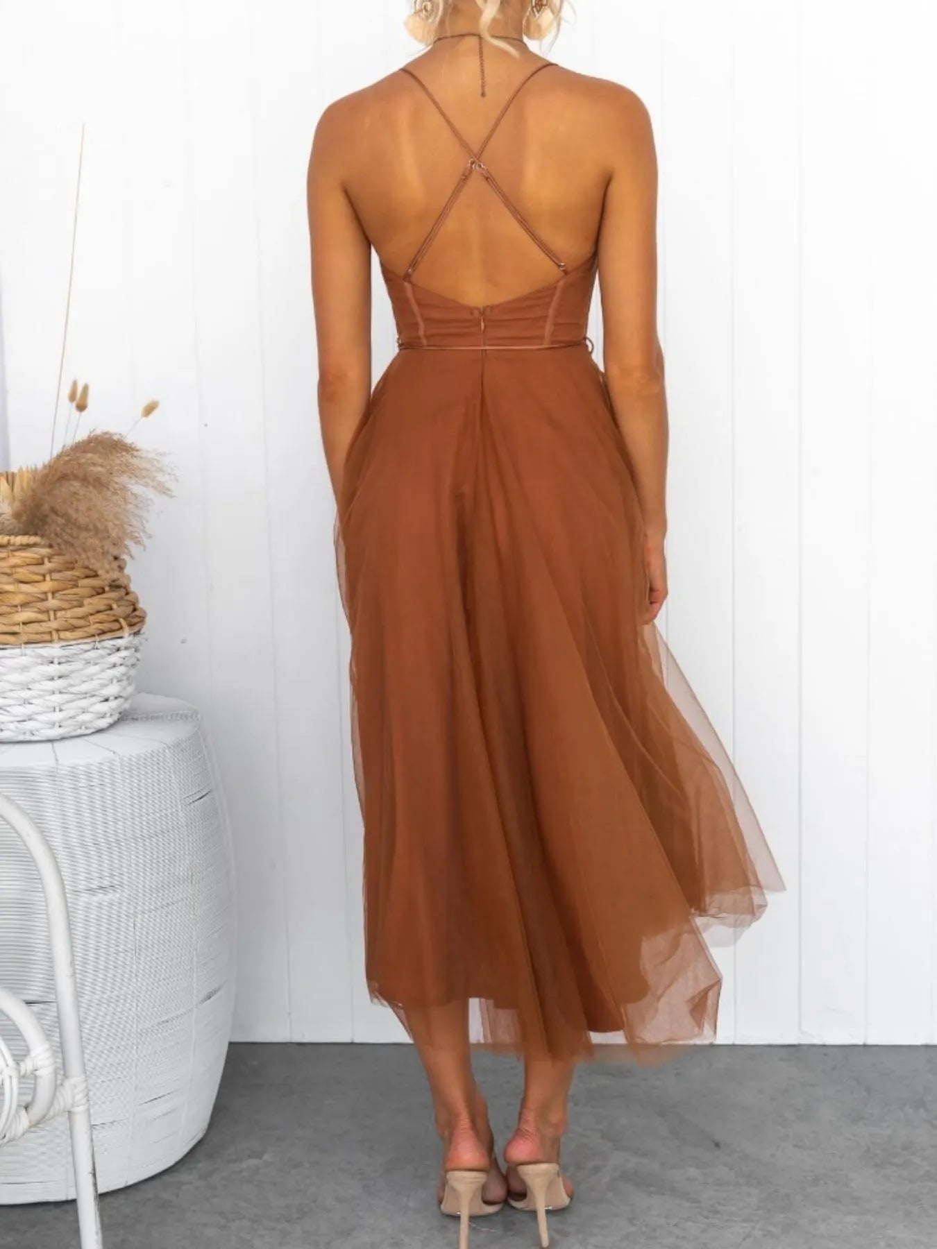 Sweetheart Neck Tulle Midi Dress - Lookzlike