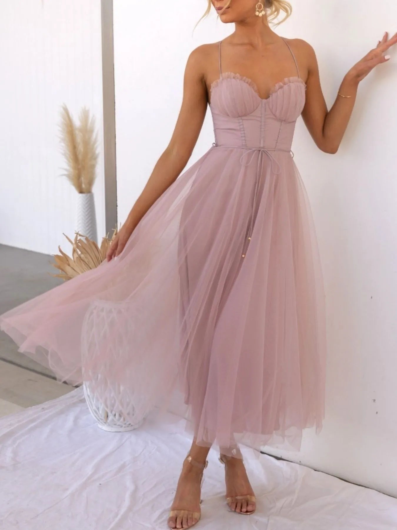 Sweetheart Neck Tulle Midi Dress - Lookzlike