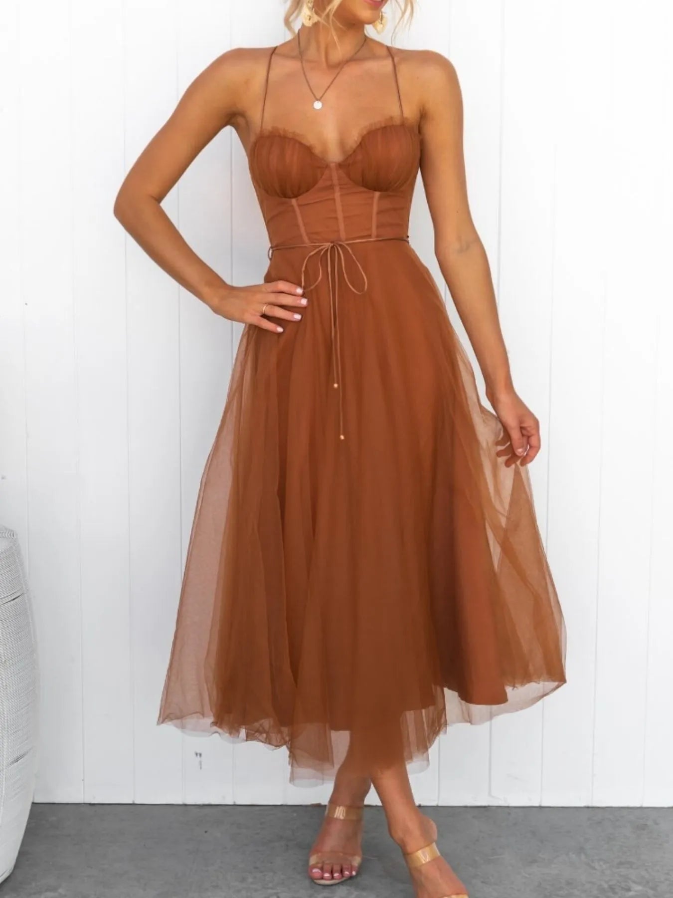 Sweetheart Neck Tulle Midi Dress - Lookzlike