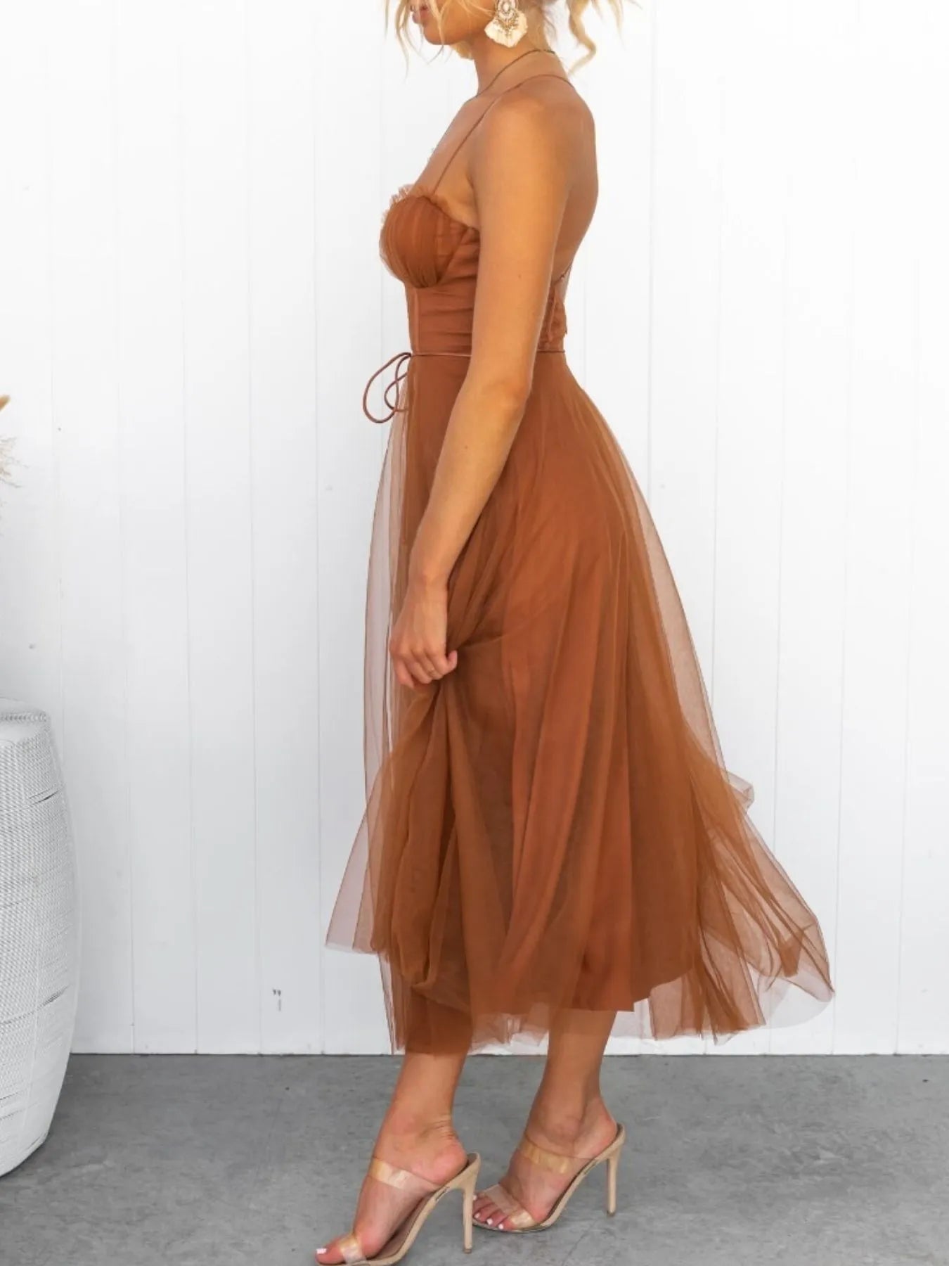 Sweetheart Neck Tulle Midi Dress - Lookzlike