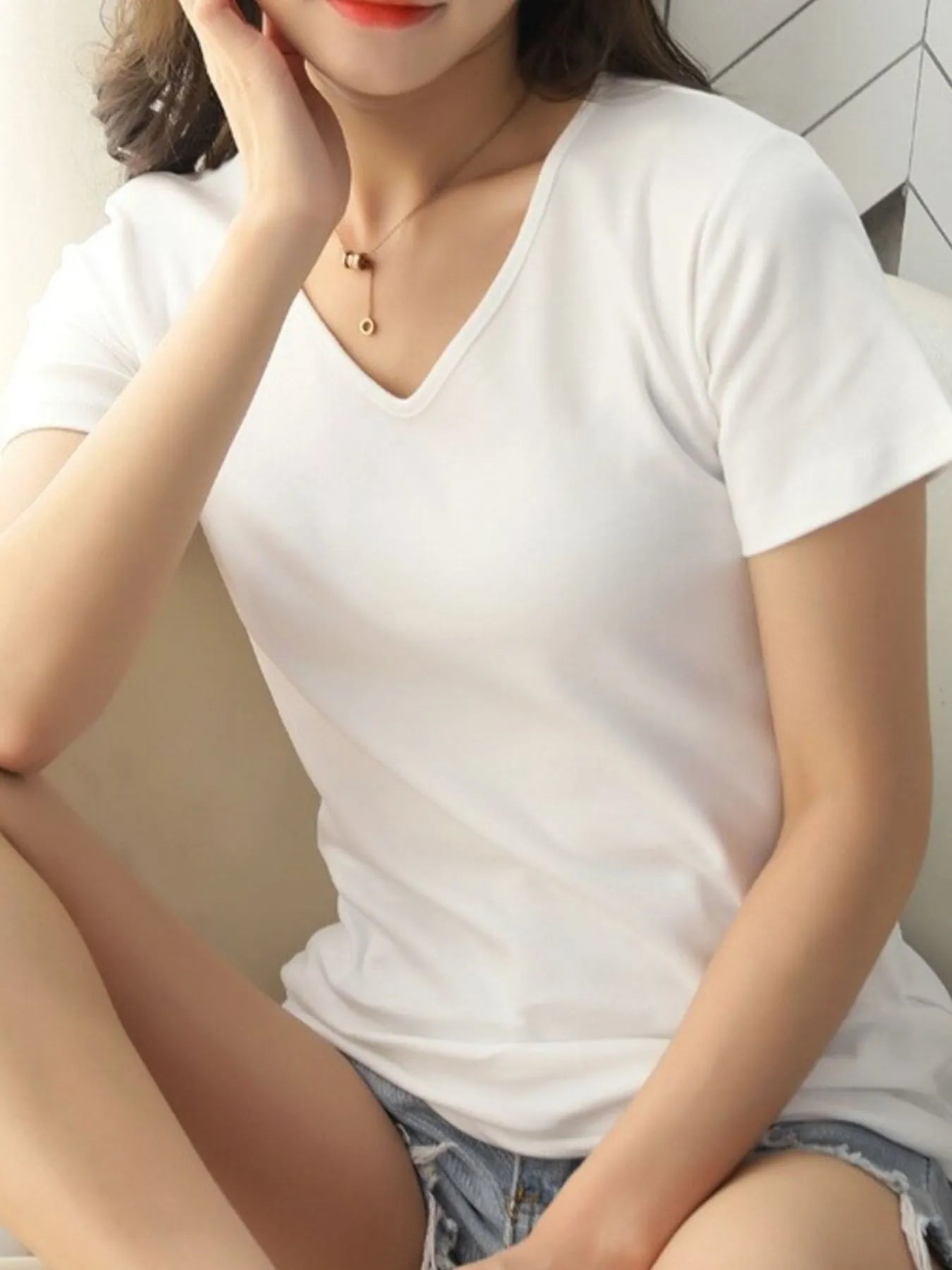 V-Neck Short Sleeve T-Shirt - Lookzlike
