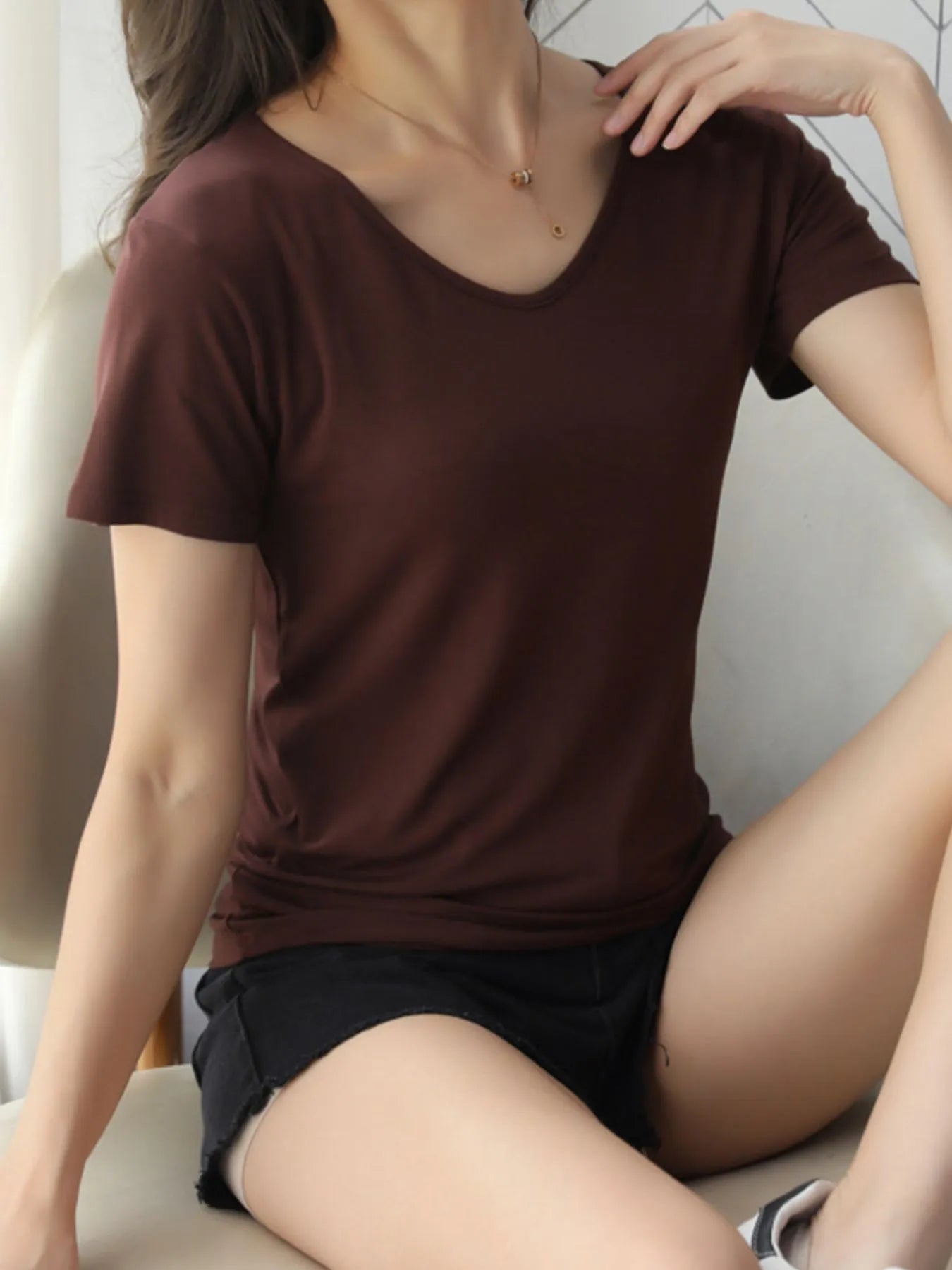 V-Neck Short Sleeve T-Shirt - Lookzlike