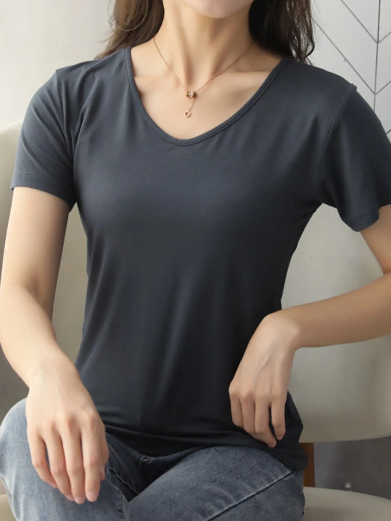 V-Neck Short Sleeve T-Shirt - Lookzlike